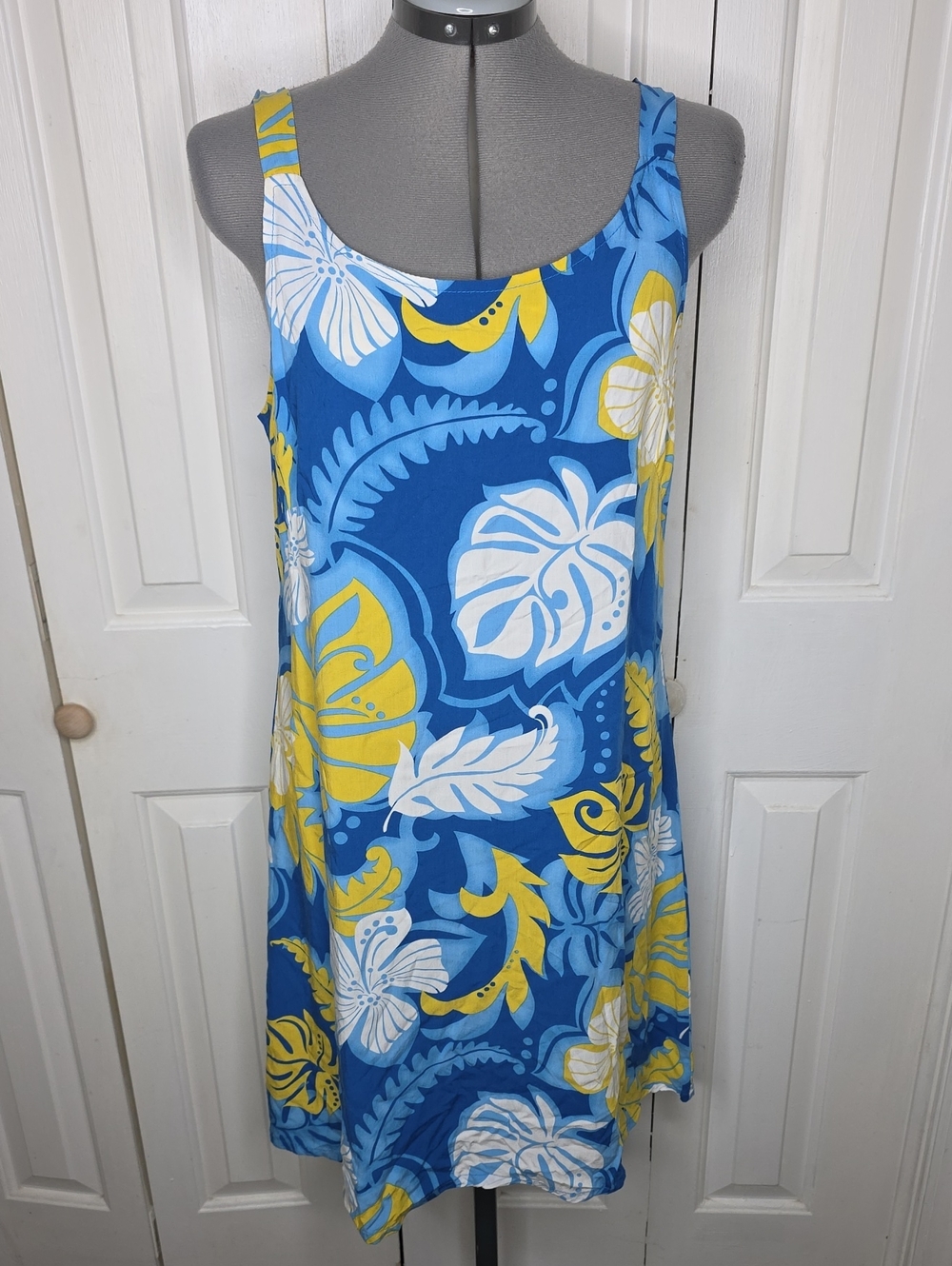 Bishop St. Apparel Vintage Blue Tank Dress - Tropical Print Size Large